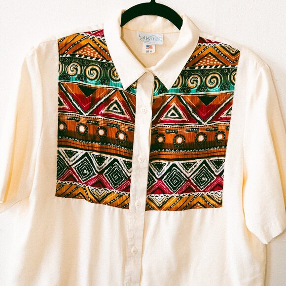 Vintage 80s Kathy Mac Southwestern/Navajo Print Cream Short Sleeve Button-Down - Picture 3 of 3